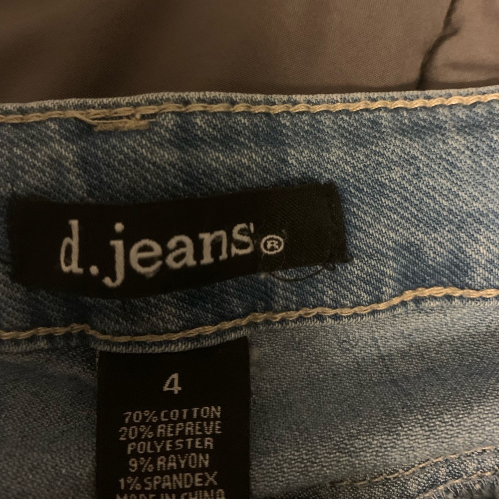 Light Blue Ripped Jeans - Picture 3 of 3